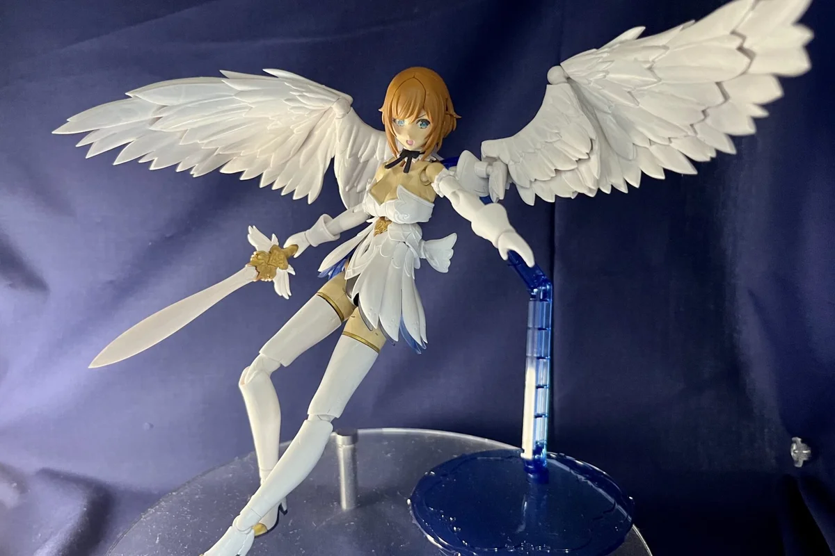 アルカナディア_塗装後_剣を構える