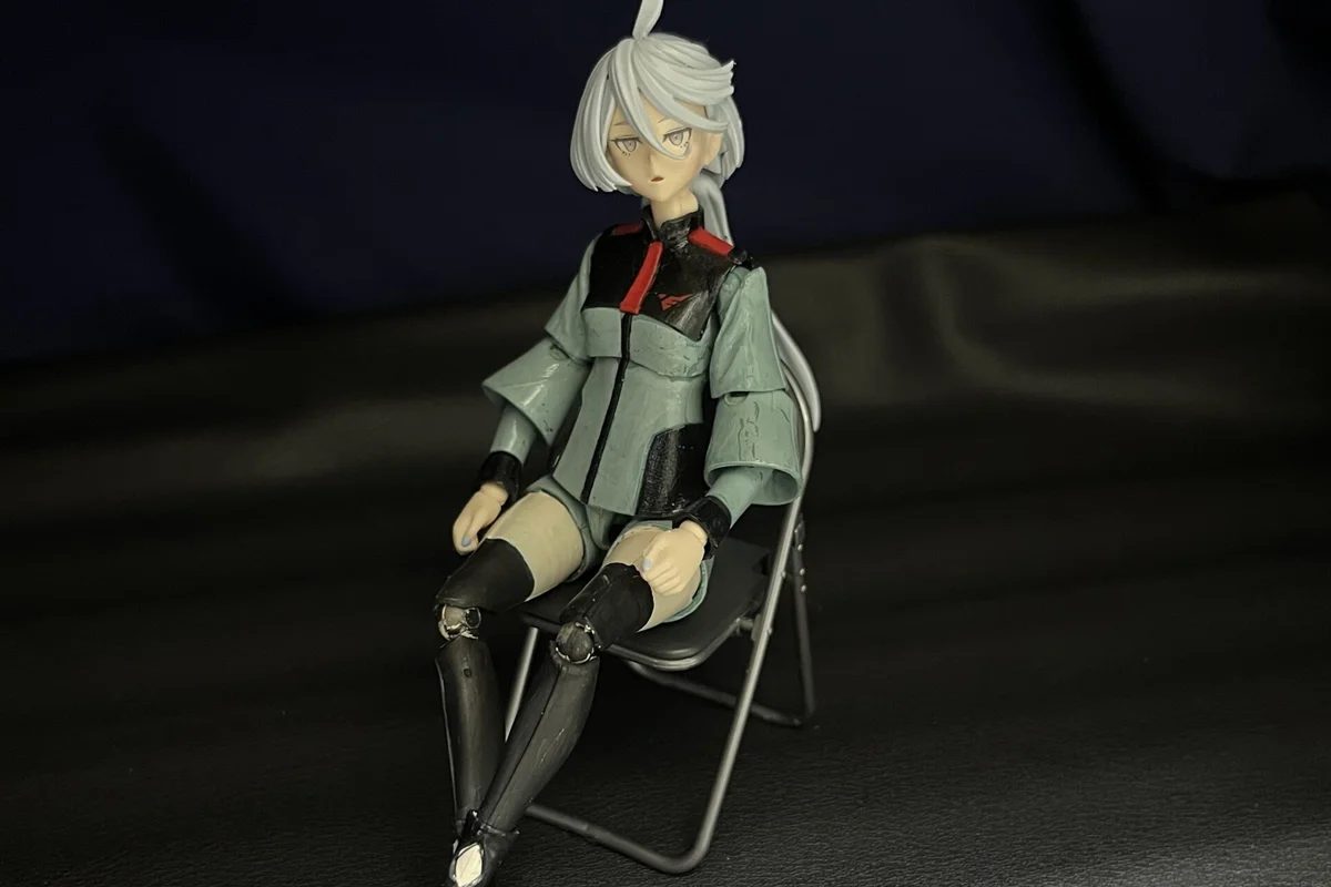 figure-rise-standard-ミオリネ_しかめっ面