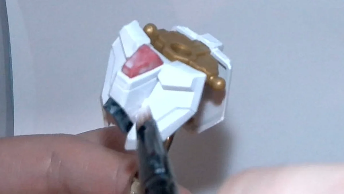 HG_マイティーストライクフリーダムガンダム_スカート塗装