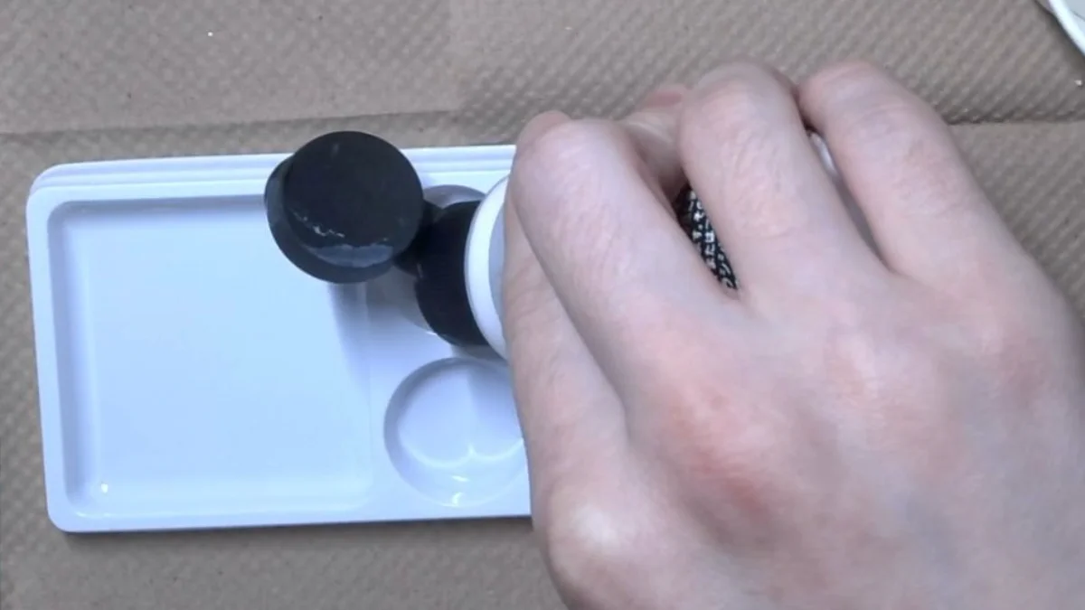 ファレホ_プライマー_パレットに出す